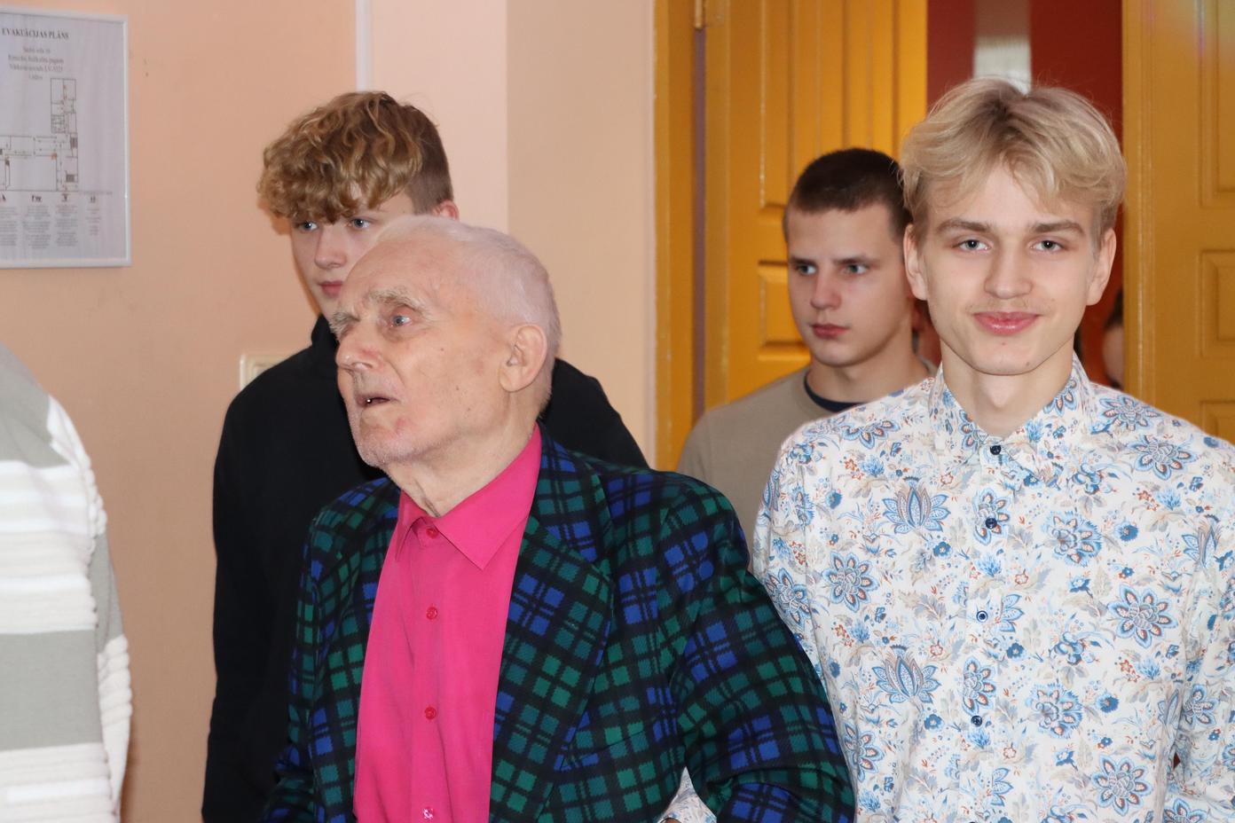 Grāmatas Ķīvītes balss atklāšana